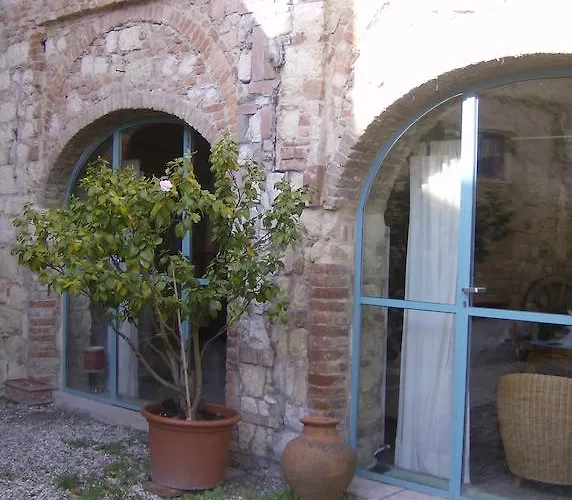 Nocleg ze śniadaniem Benvenuti Altrove 3*